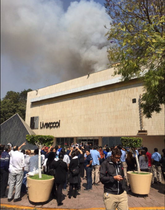 Incendio en Liverpool Insurgentes - Captura-de-pantalla-2017-02-10-a-las-11.49.47