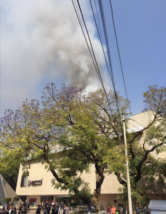 Incendio en Liverpool Insurgentes - Captura-de-pantalla-2017-02-10-a-las-11.49.56