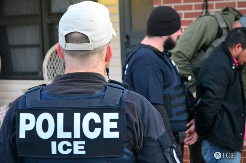 ¿Cómo detiene y deporta a los migrantes EE.UU.? - Captura-de-pantalla-2017-02-13-a-las-15.20.47