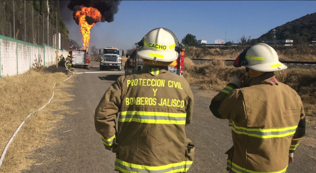 Ducto de Pemex presenta fuga e incendio en Jalisco - Captura-de-pantalla-2017-02-14-a-las-16.57.13