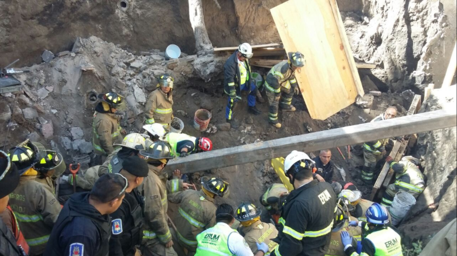 Derrumbe en Coyoacán deja dos muertos - Captura-de-pantalla-2017-02-15-a-las-12.22.23