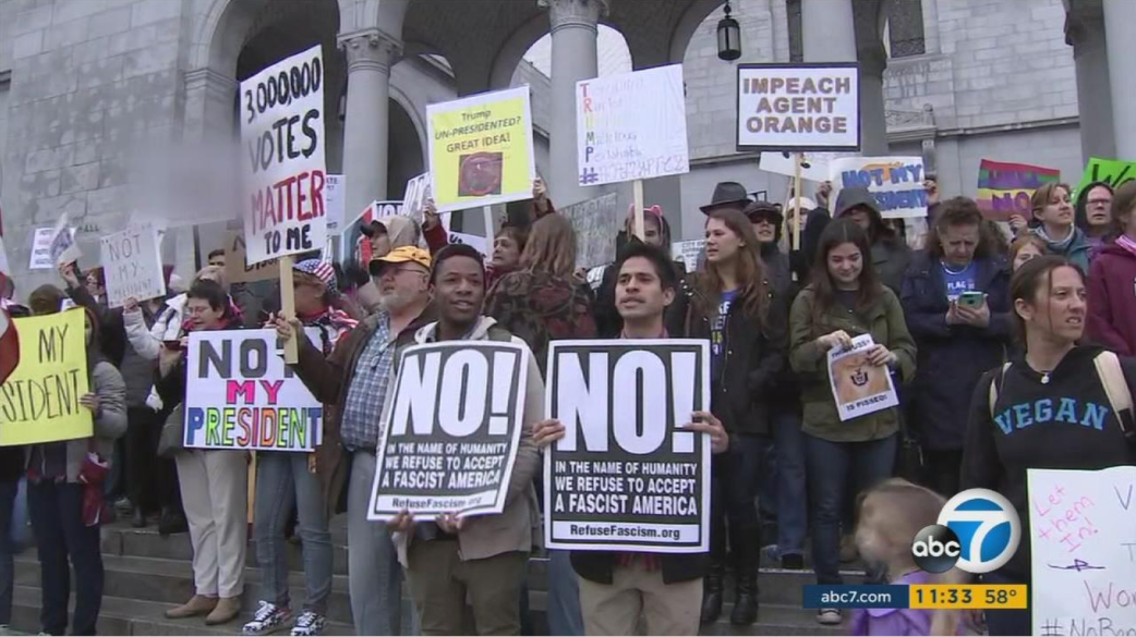 Miles marchan contra Trump en el 'Día del Presidente' - Captura-de-pantalla-2017-02-20-a-las-19.34.07