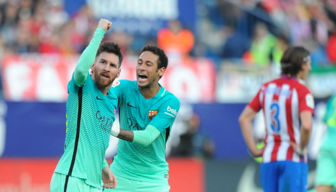 Messi le da tres puntos al Barcelona en el Calderón