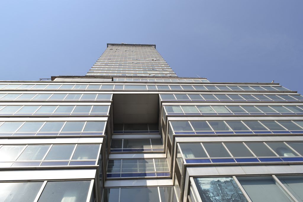 La Torre Latinoamericana estrena su tercer reloj - DSC0013-1024x683