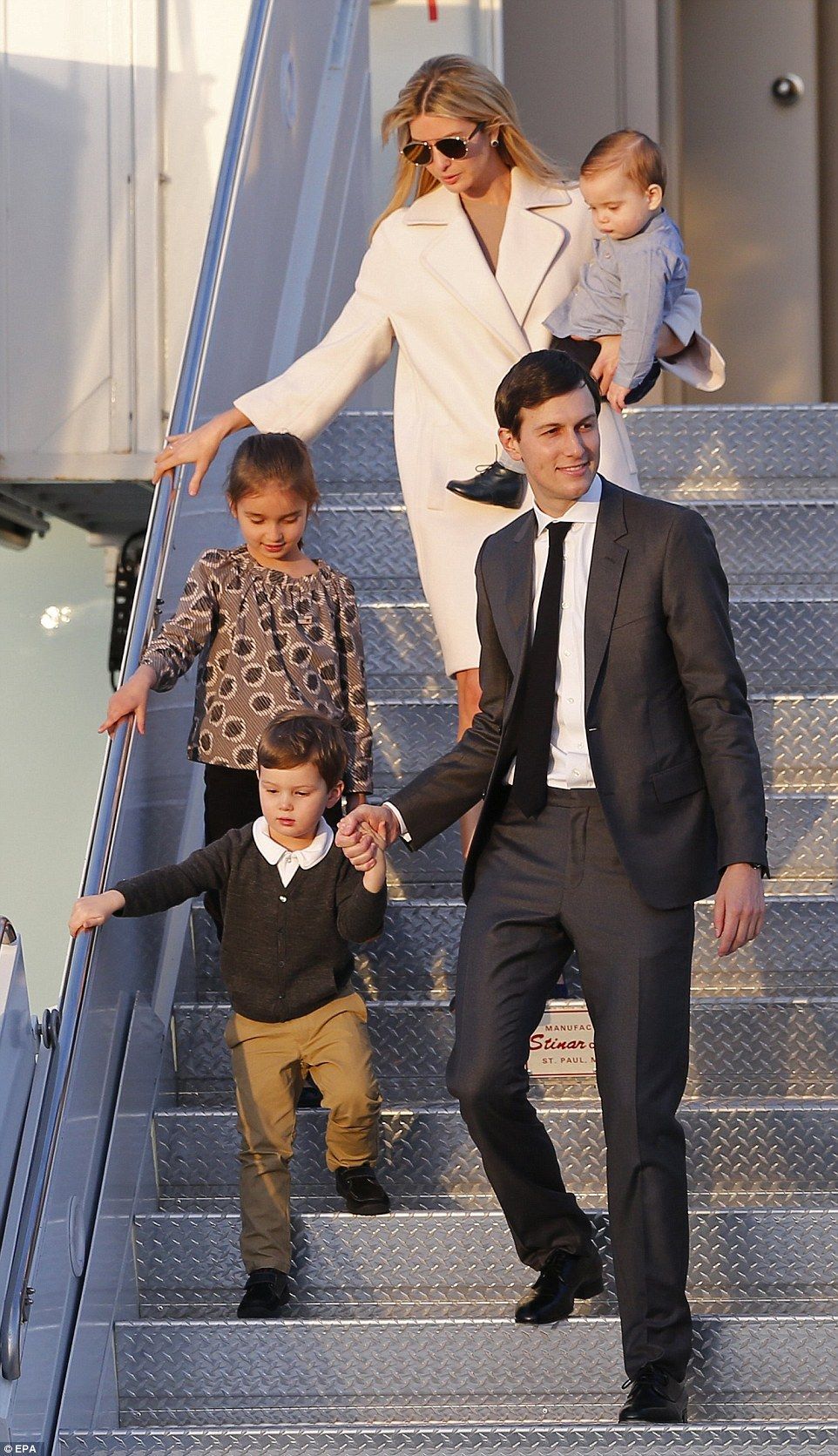 La cena de Trump, el primer ministro japonés y el dueño de los Patriotas - Donald-Trump-Abe-Melania-Akie-Japón-Estados-Unidos-17