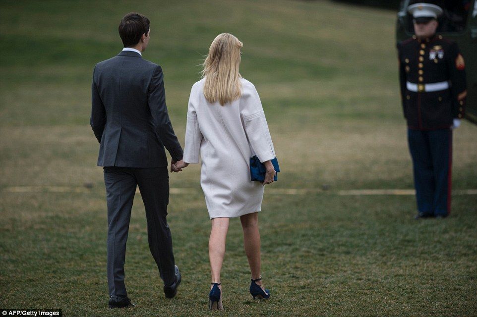 La cena de Trump, el primer ministro japonés y el dueño de los Patriotas - Donald-Trump-Abe-Melania-Akie-Japón-Estados-Unidos-21