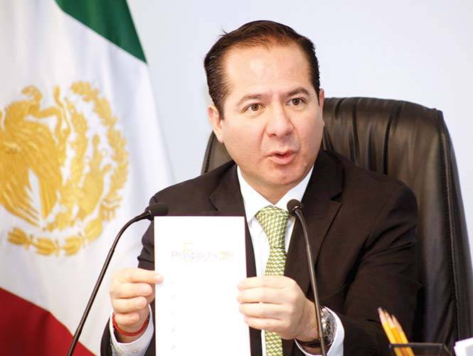 Cofepris mantiene alerta sanitaria por pruebas de VIH falsas extraviadas - Julio-Sánchez-y-Tépoz