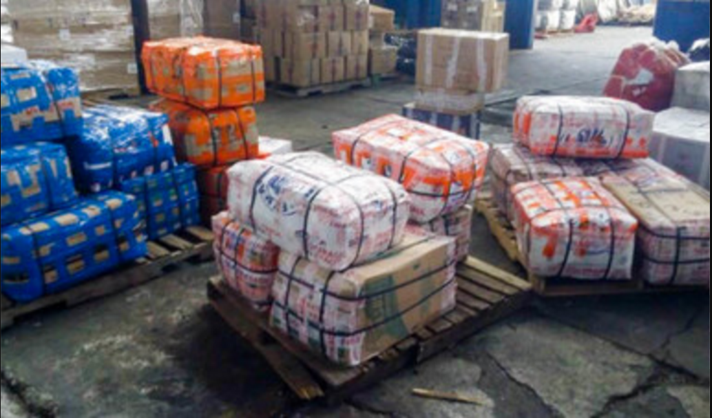 Hallan casi media tonelada de mariguana en empresa de paquetería