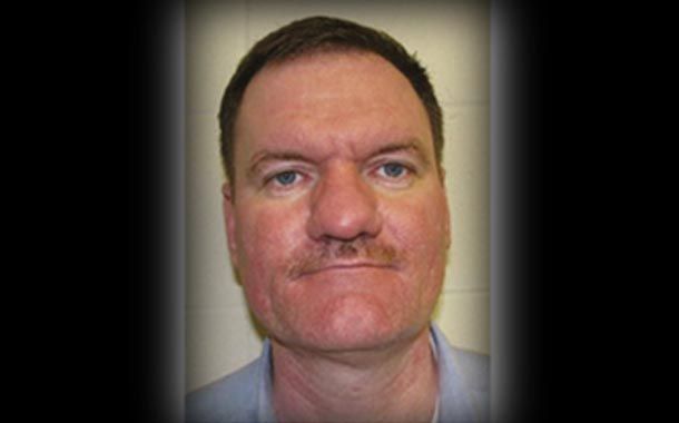 Pederasta estuvo preso cinco veces en EE.UU. antes de abusar de niños en México - TimothyPaulHitchcock