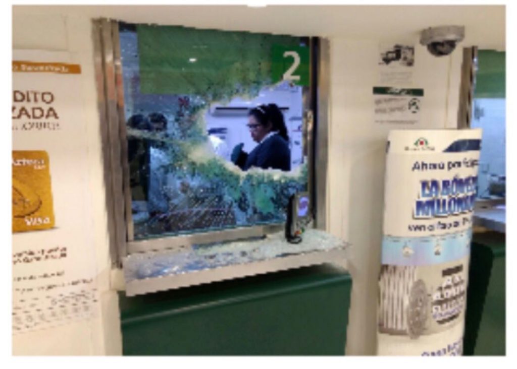 Fotos: asaltan banco en la Ciudad de México - WhatsApp-Image-2017-02-09-at-1.38.33-PM-1024x732