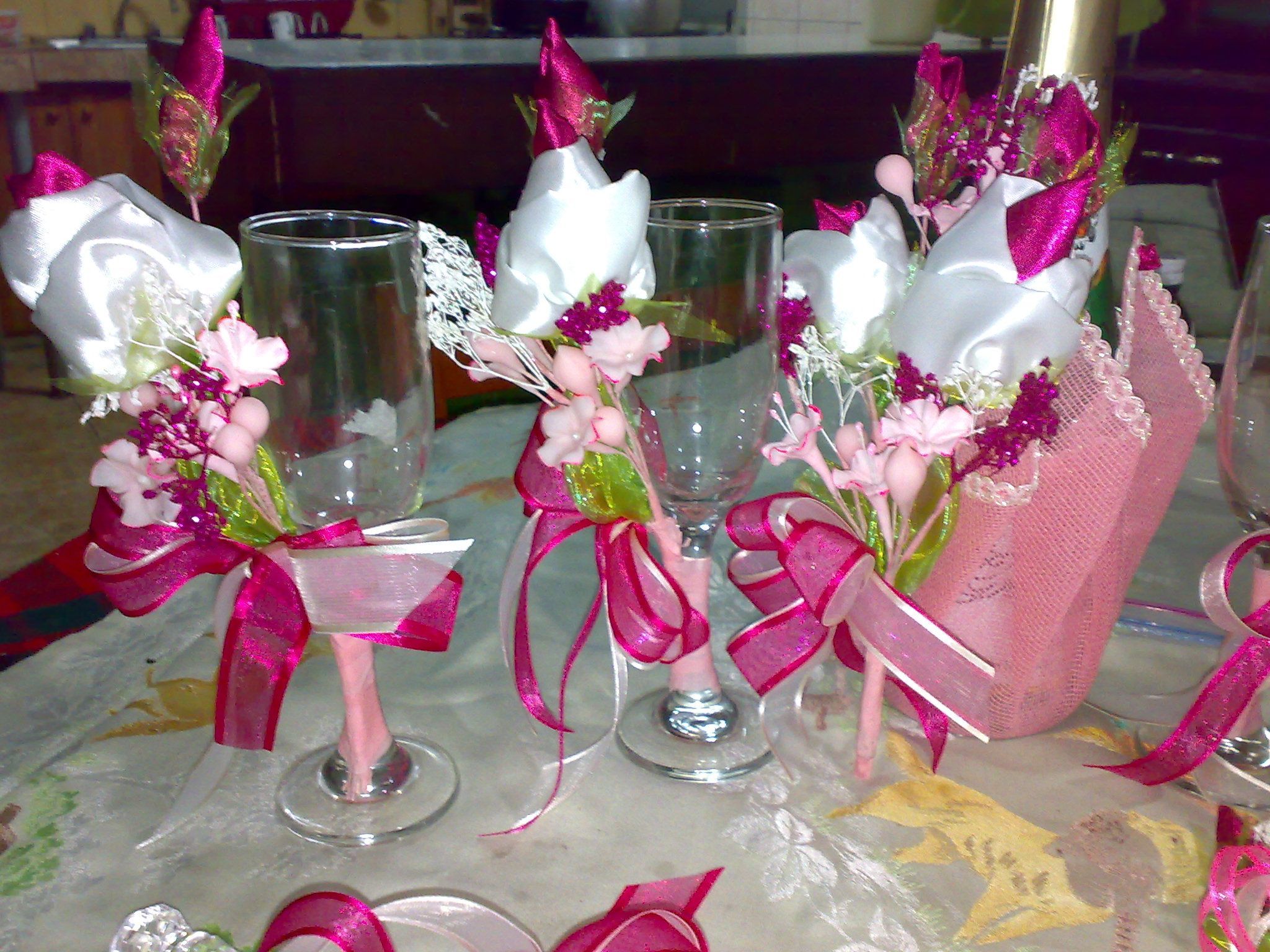 Totalco, el pueblo que vive por las fiestas de XV años - adorno