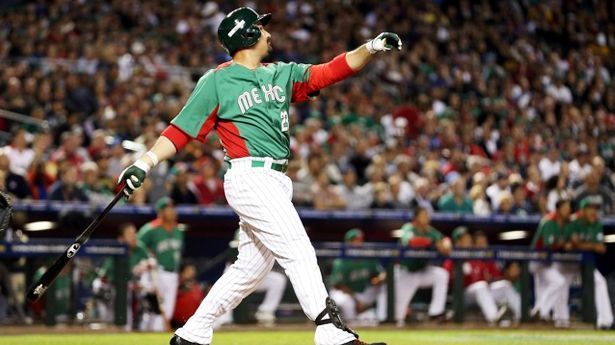 Adrián González en duda para México en el Clásico Mundial - adrian-gonzalez-titan-mexico-2