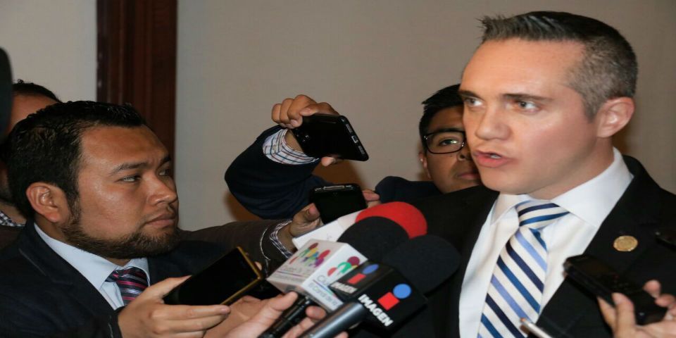 Solicitarán expulsión de diputada Cynthia López del PRI