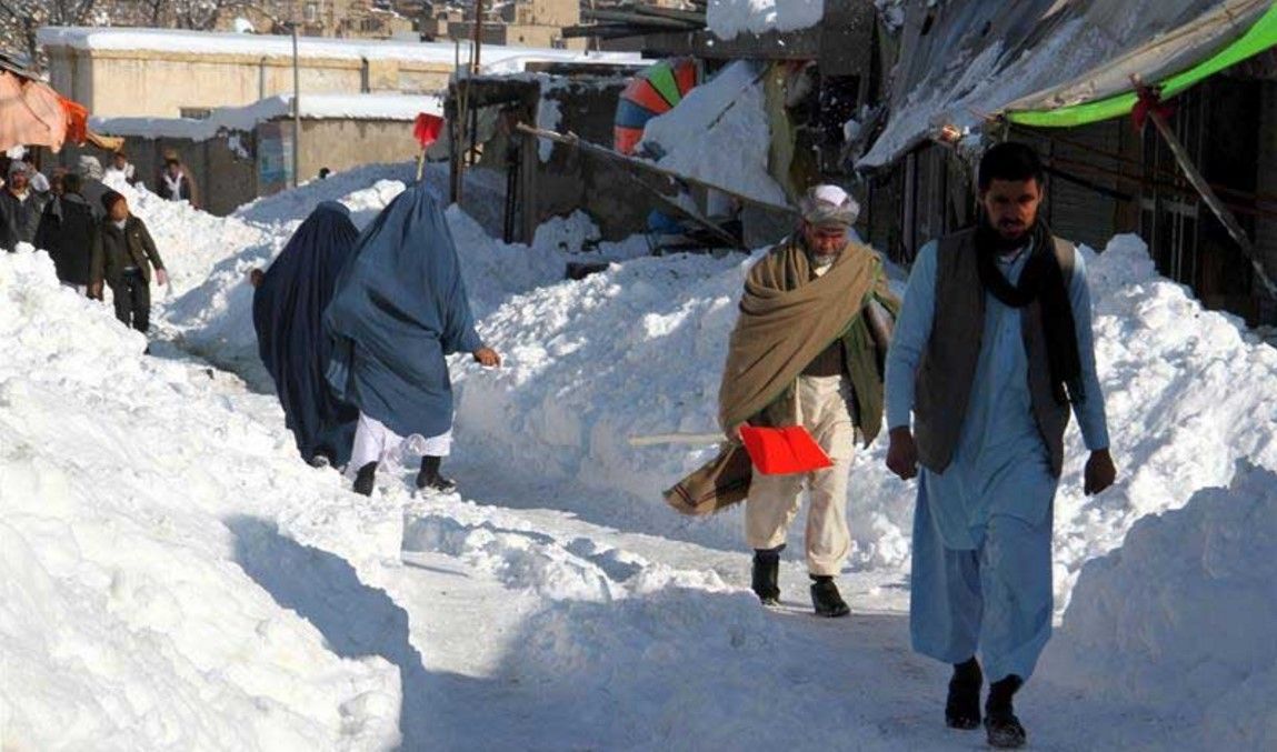 Avalanchas dejan hasta 107 muertos en Afganistán