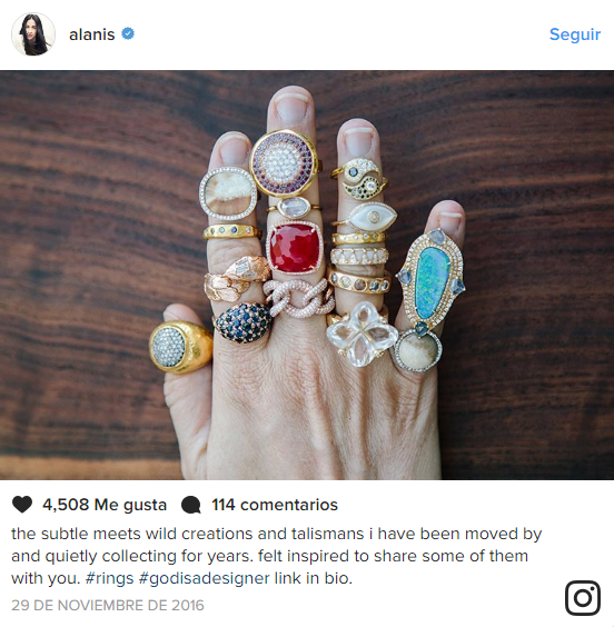 Roban 2 mdd en joyería de casa de Alanis Morissette - alanis