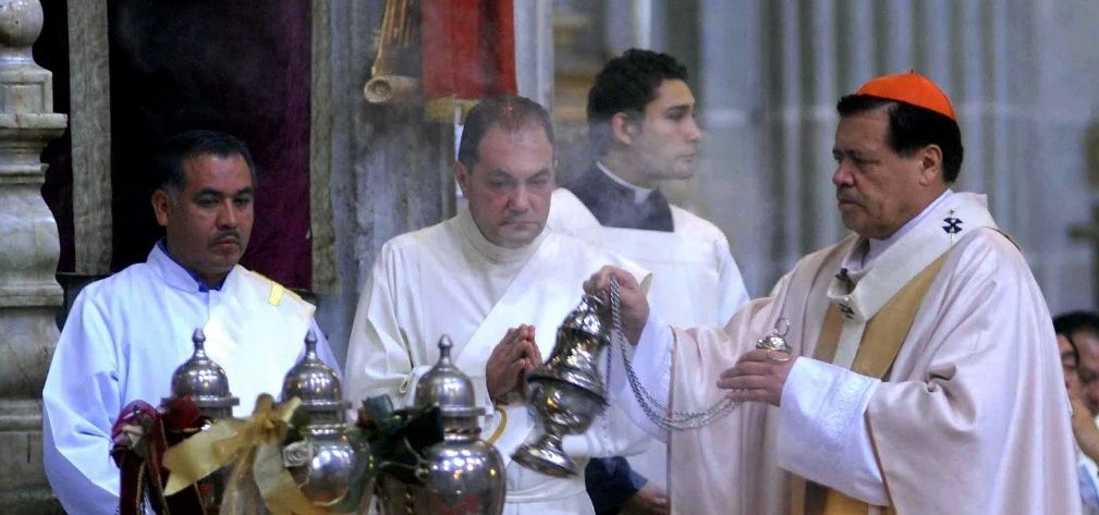 Constitución asesina: Arquidiócesis