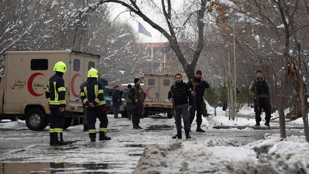 Ataque suicida deja al menos 19 muertos en Afganistán