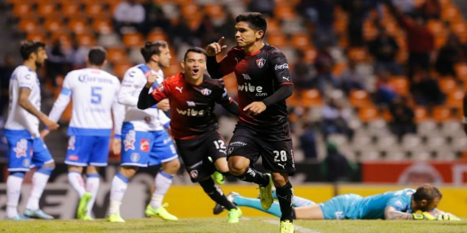 Atlas amarga debut de Cardozo con Puebla