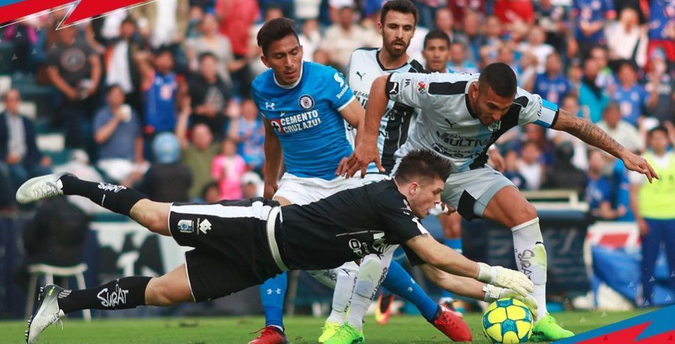 Cruz Azul sin lograr definir consigue empate 1-1 por autogol de Querétaro
