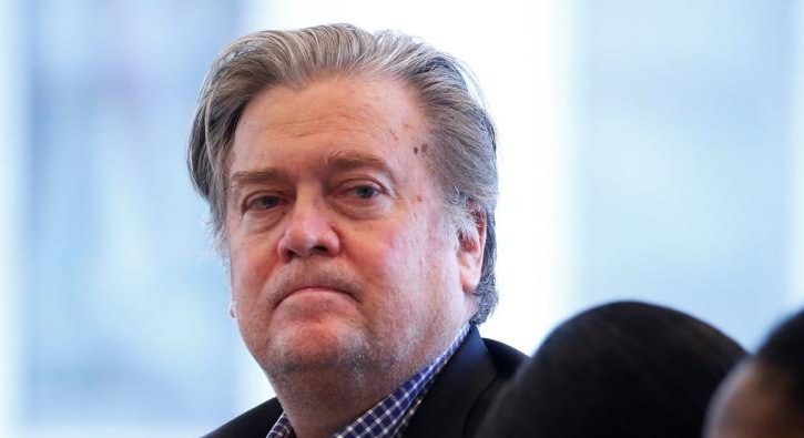 Iglesia católica necesita migrantes ilegales para llenar templos: Bannon - bannon-1-e1487953458479