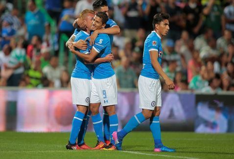 Si Cruz Azul gana Copa MX no salvará el mal paso en Liga: Eduardo de la Torre - cruz_azul-santos-resultado-liga_mx-clausura_2017-milenio-la_aficion_MILIMA20170212_0467_8