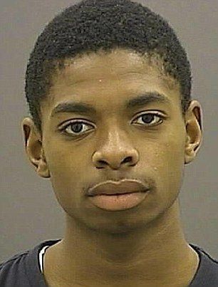 Video: policía abate a adolescente negro que le apuntó con una pistola - curtis-deal