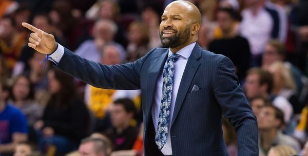 Roban anillos de campeón a exjugador de la NBA