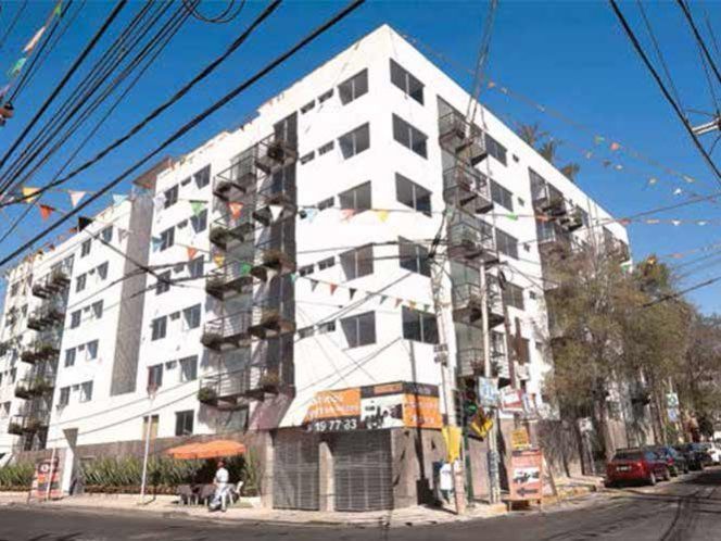 Edificio de departamentos en Iztacalco en continuo hundimiento - edificio-2-1