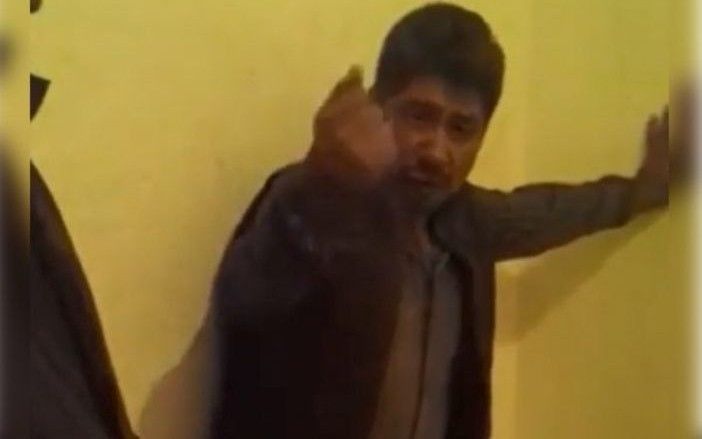 Video: acusan a edil poblano de golpear a un joven con discapacidad