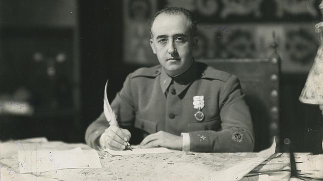 México investigará crímenes del franquismo - franco
