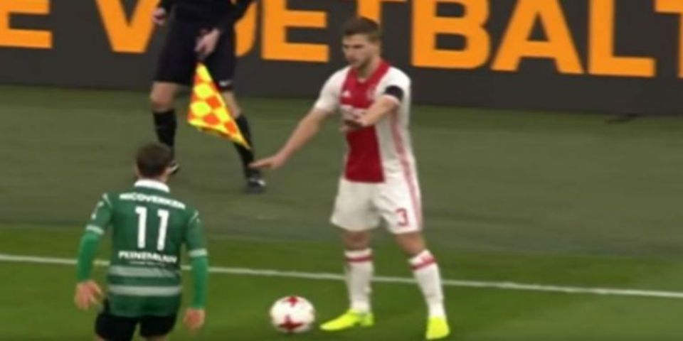 Video: jugador pide detener partido y engaña a su rival