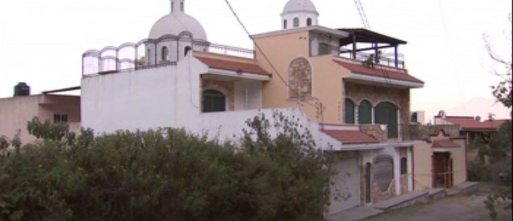 Revelan imágenes de la casa donde fue abatido el "H2" - h2-Noticieros-Televisa-4-1024x442