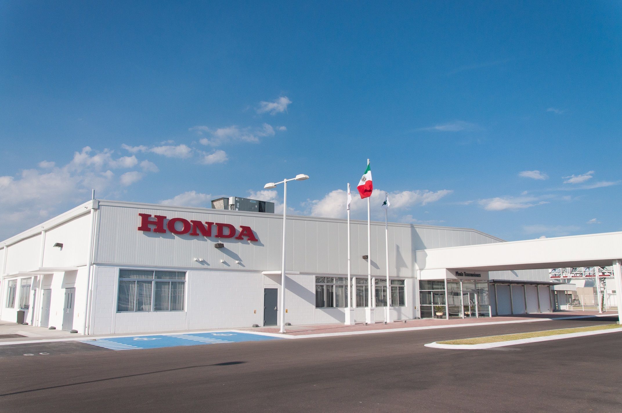 Honda mantendrá producción en México