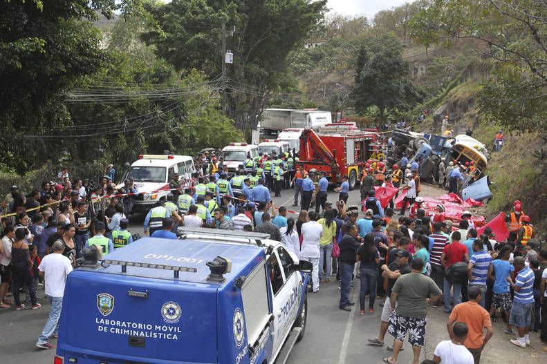 Al menos 16 muertos en accidente carretero en Honduras