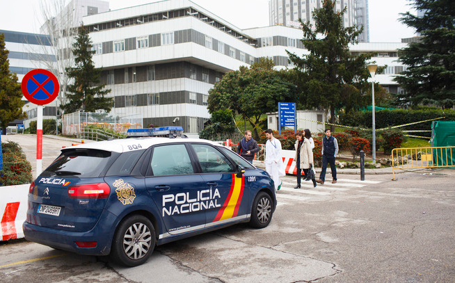 Video: los momentos después de que hombre se suicidara con un bebé