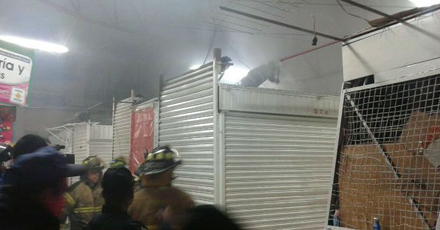 Se incendia mercado en la colonia Juárez - incendio-mercado-juarez-2