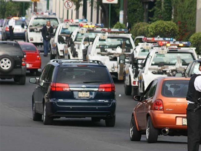 Infraccionan a 121 automovilistas para la 'Recuperación de Vialidades' - infraccionan