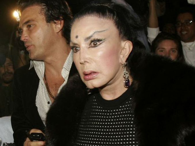 Ratifican auto de formal prisión contra mujer que defraudó a Irma Serrano - irma-serrano-I