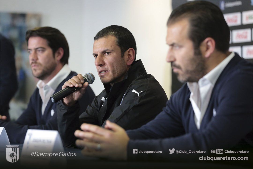 Jaime Lozano deja de ser entrenador del Querétaro