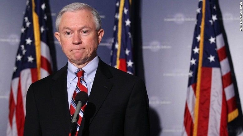Eligen a Jeff Sessions como fiscal general nominado por Trump - jeff