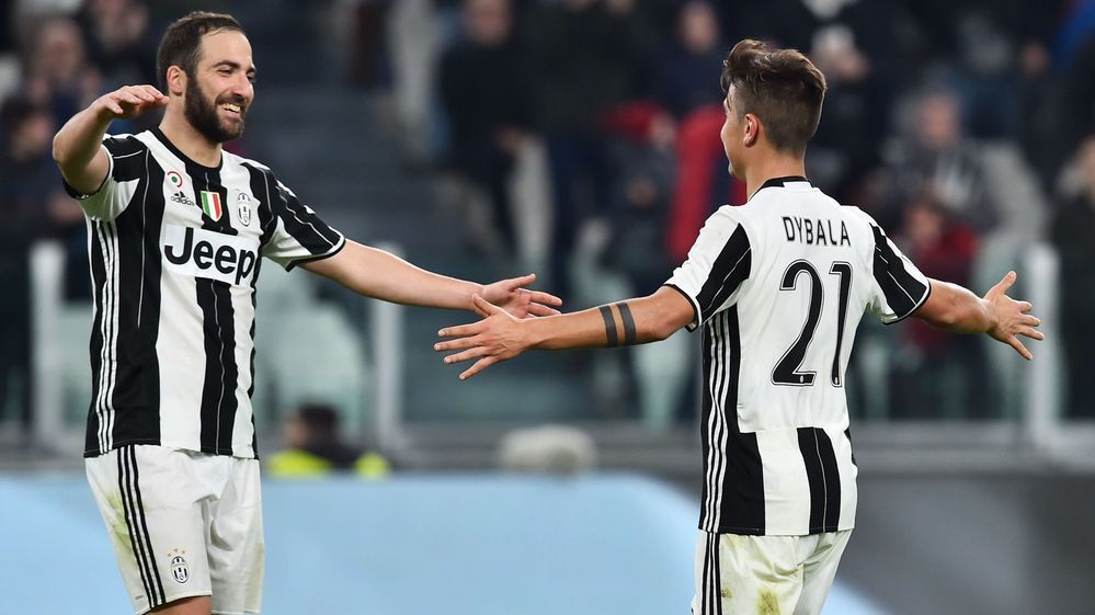 Juventus gana y prolonga su liderazgo en Serie A