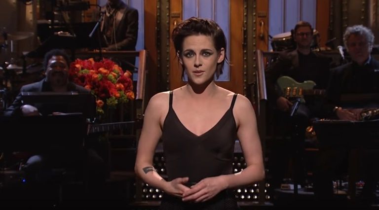 Kristen Stewart habla de Donald Trump en Saturday Night Live