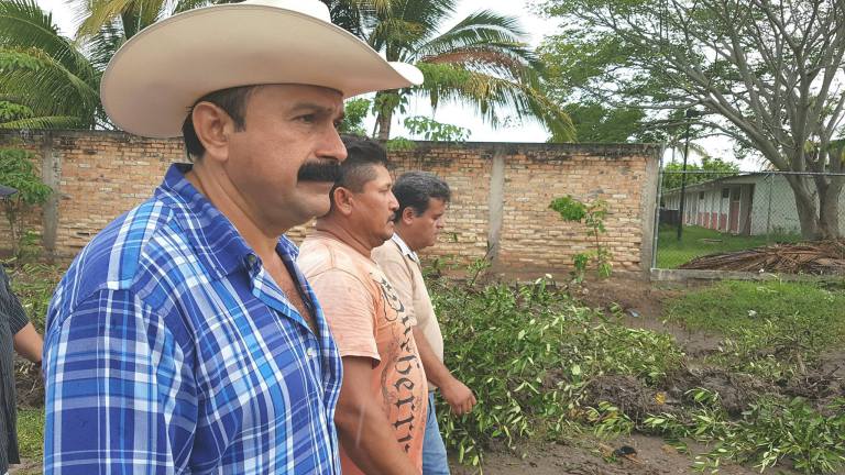 Layín se registra como candidato independiente a gobernador de Nayarit - layin-2-1