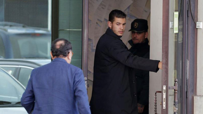 Piden 7 meses de cárcel para jugador del Atlético