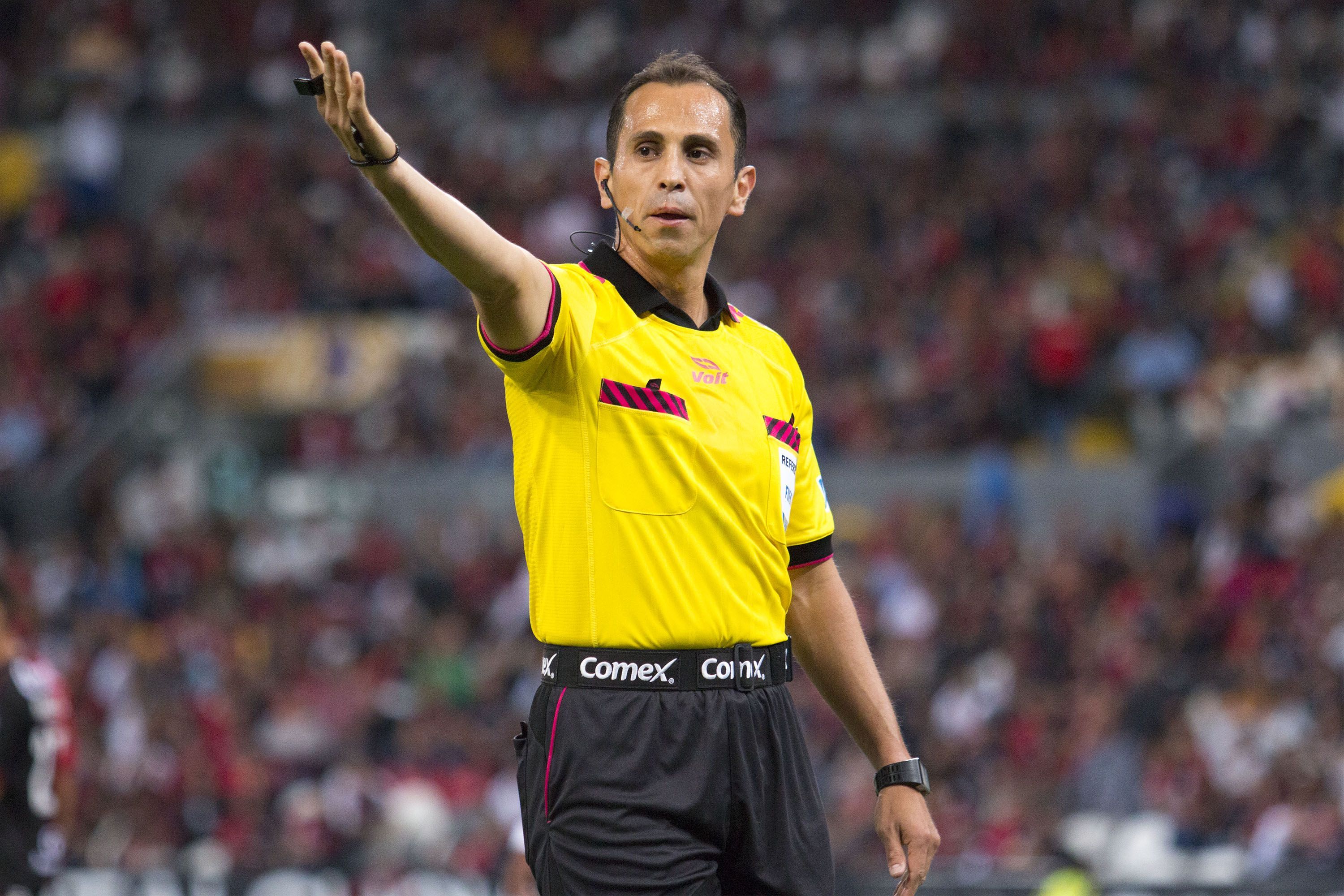 Eligen a Luis Enrique Santander para arbitrar la final de vuelta - luis-enrique-santander