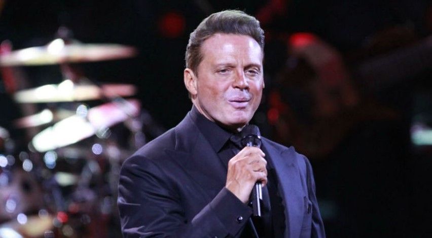 Podrían embargar a Luis Miguel