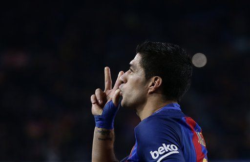 Sancionan con dos partidos a Luis Suárez tras expulsión - luis-suarez-sanción-2