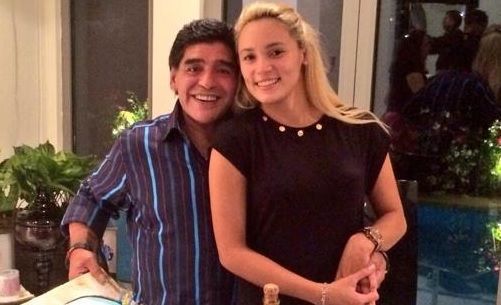 Policía acude a hotel de Madrid tras discusión entre Maradona y su novia