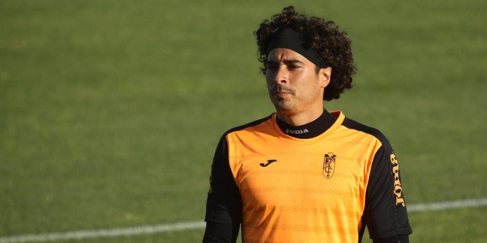 La Liga pone a Ochoa en el Málaga - memo2