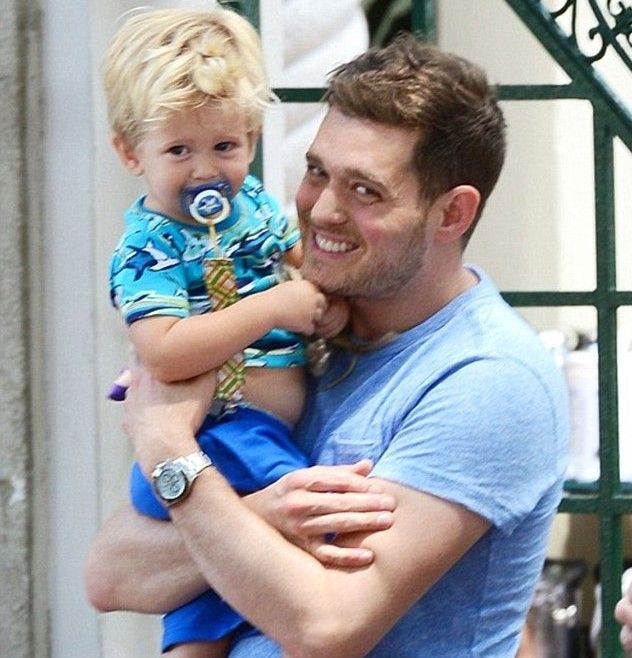 Hijo de Michael Bublé responde favorablemente a tratamiento contra cáncer - michale-buble